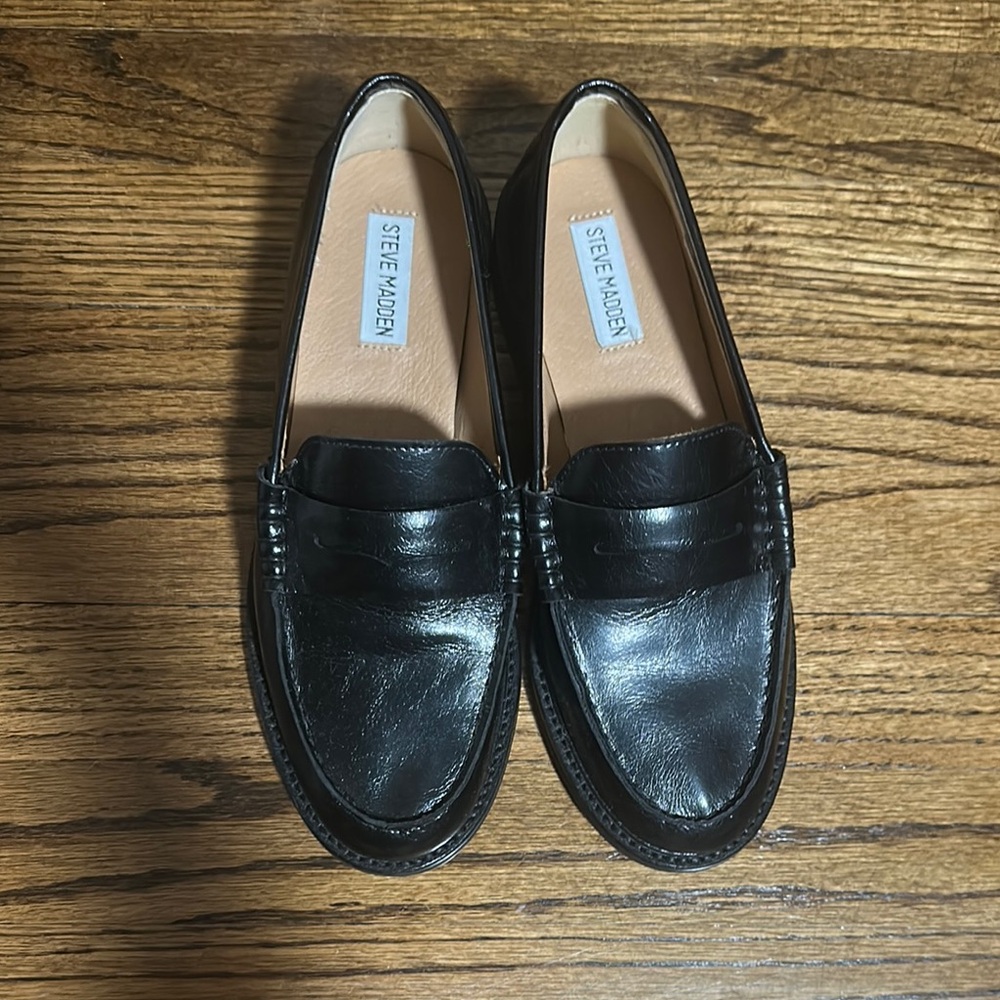 Steve Madden Shiny Black Loafers for Men